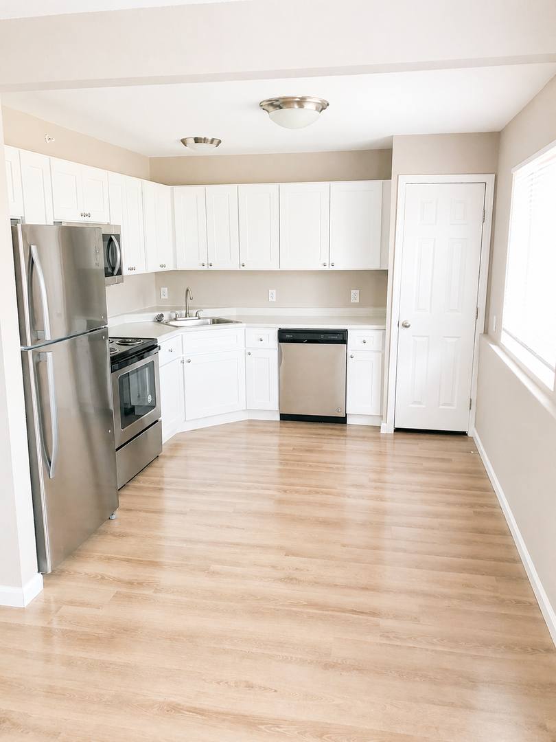 Apartment for rent at 139 W Pine Lake Dr, Newaygo, MI 49337