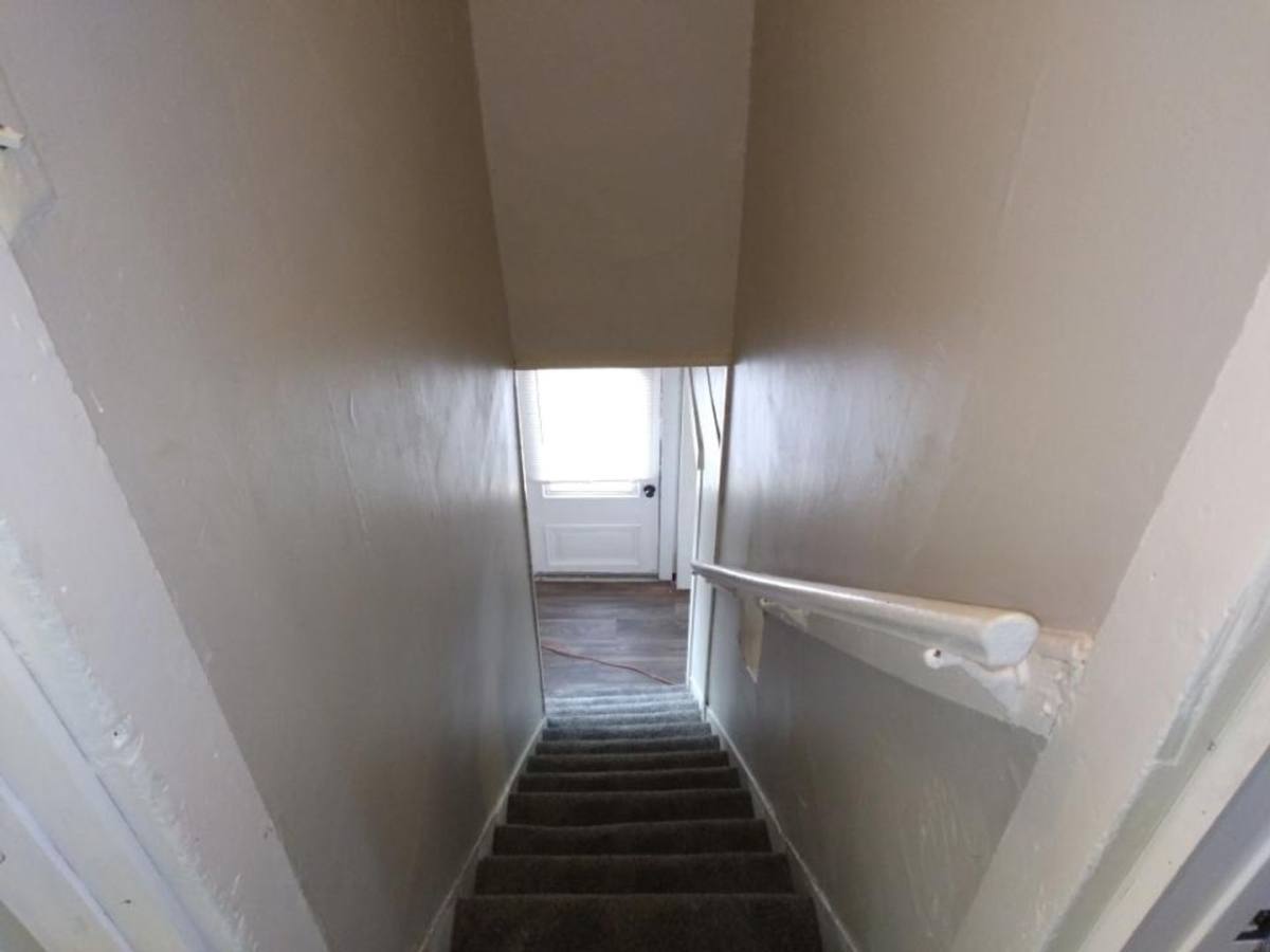 Apartment for rent at 631 Rawlings, Washington Court House, OH 43160