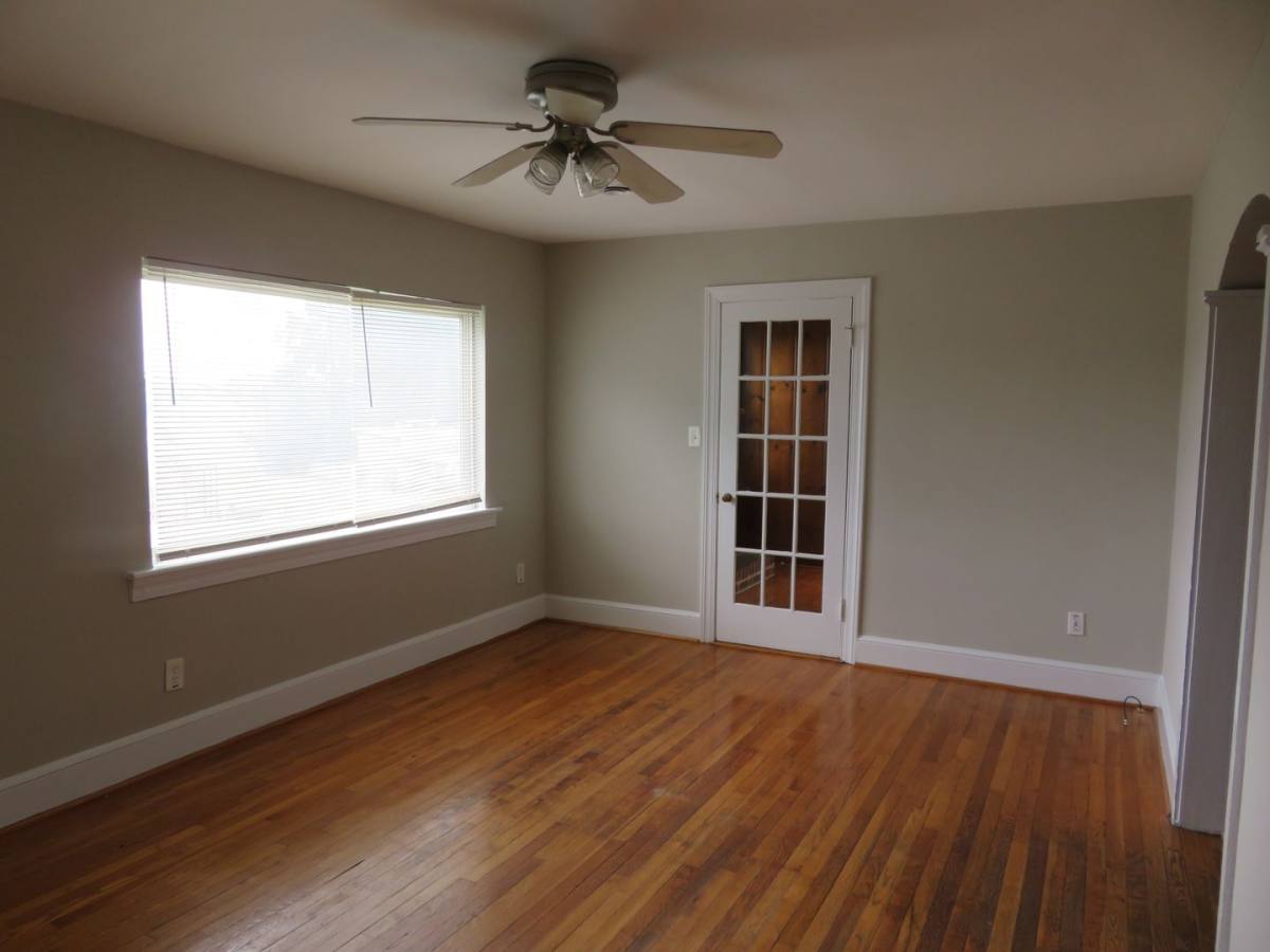 House for rent at 602 Floral Ave, Colonial Heights, VA 23834