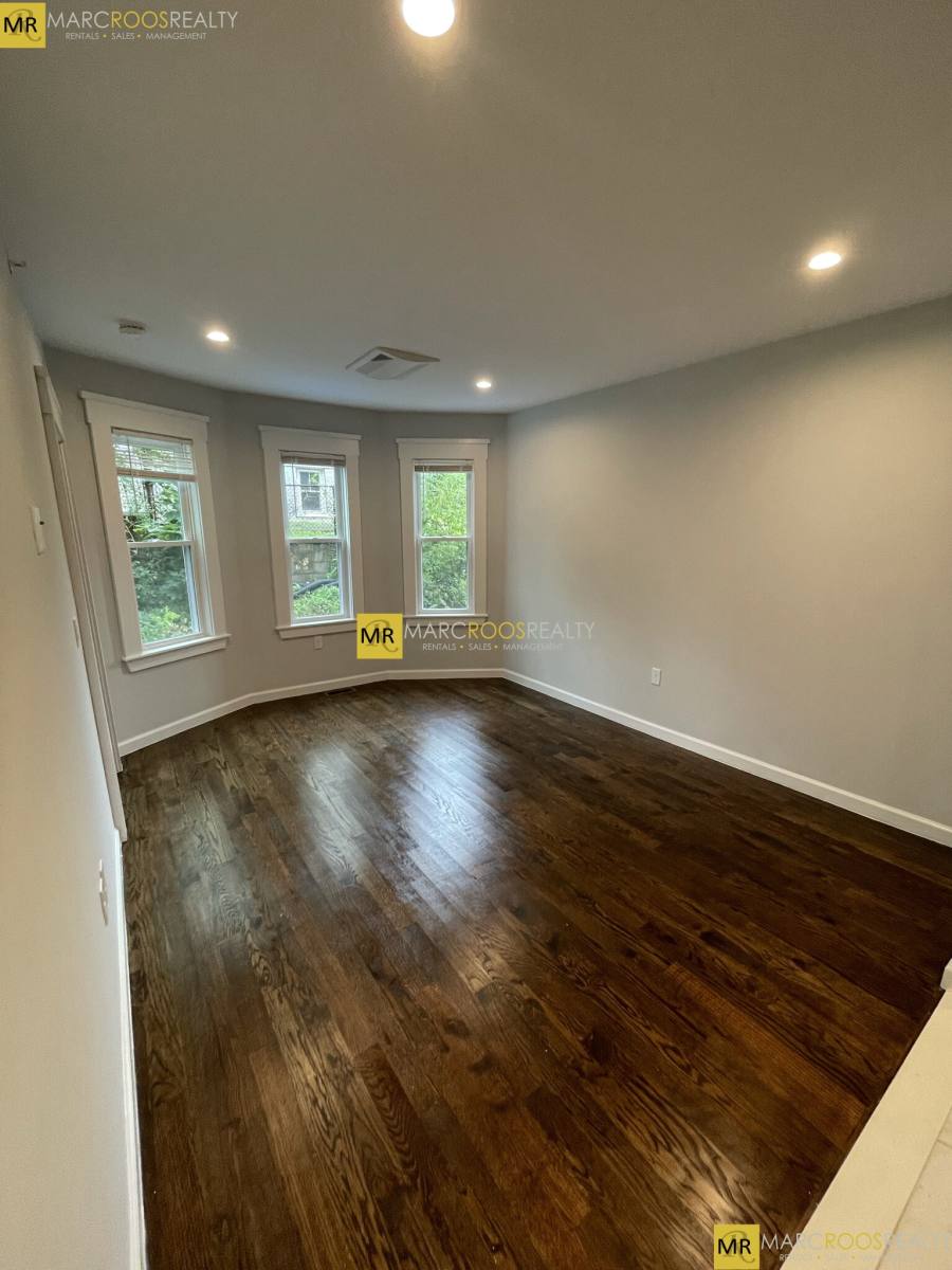 House for rent at 33 Raymond Ave, Somerville, MA 02144