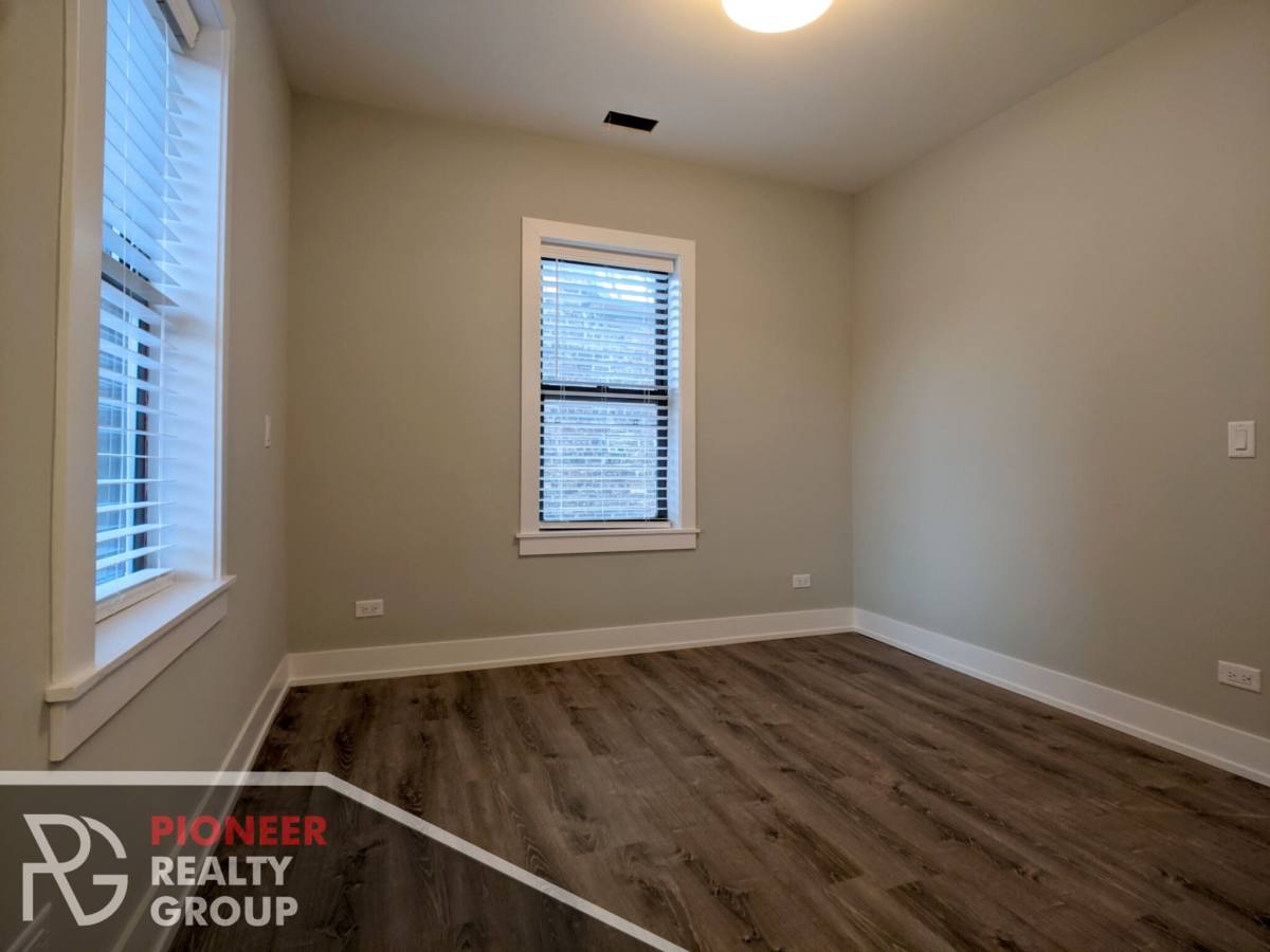 Apartment for rent at 1143 Maple Ave, Evanston, IL 60202