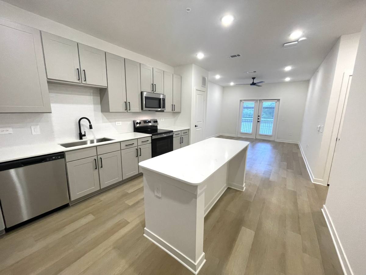 Apartment for rent at 601 Graham Dr, Sherman, TX 75092