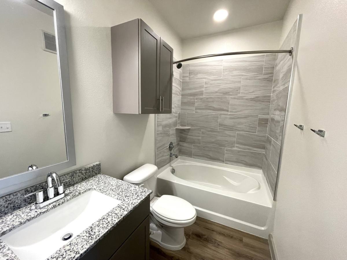 Apartment for rent at 1111 Gallagher Dr, Sherman, TX 75090
