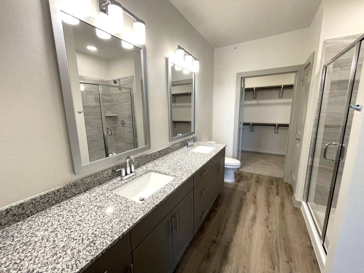 Apartment for rent at 1111 Gallagher Dr, Sherman, TX 75090