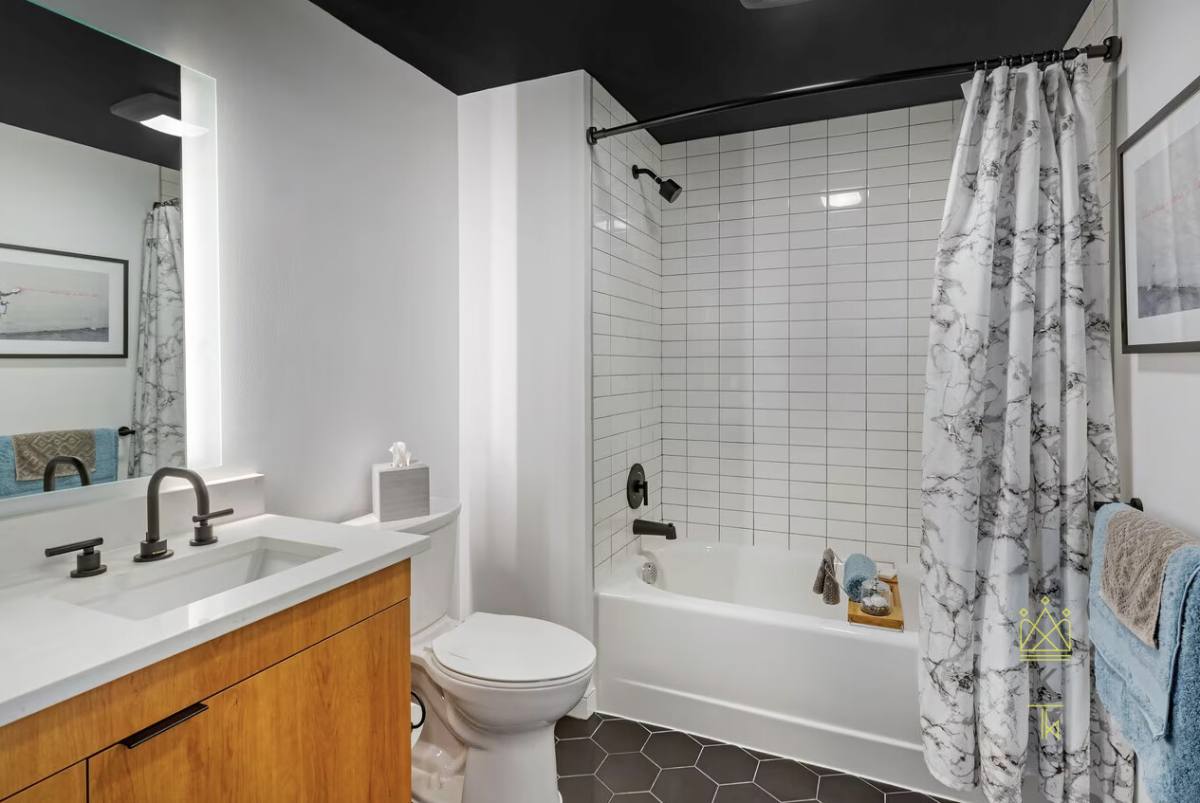 Apartment for rent at 201 S Huntington Ave, Jamaica Plain, MA 02130