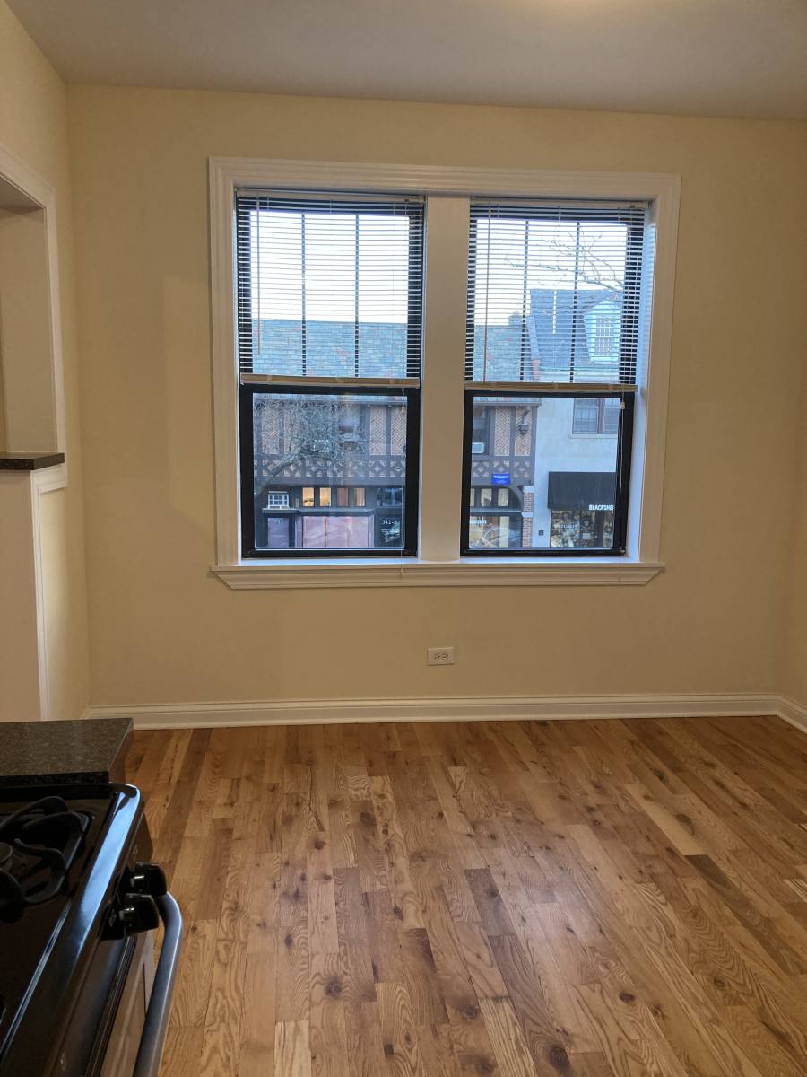 Apartment for rent at 343 Park, Glencoe, IL 60022