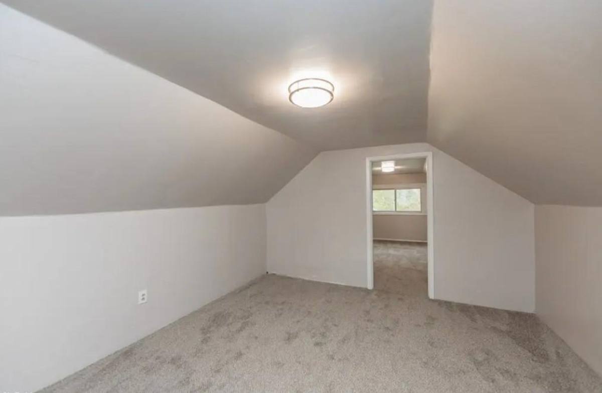 Apartment for rent at 3318 W 94th St, Cleveland, OH 44102