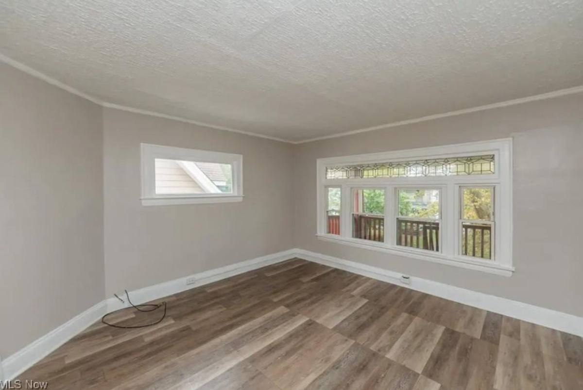Apartment for rent at 3318 W 94th St, Cleveland, OH 44102