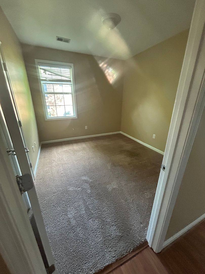 Apartment for rent at 4500-4510 Westport Woods Lane, Louisville, KY 40245