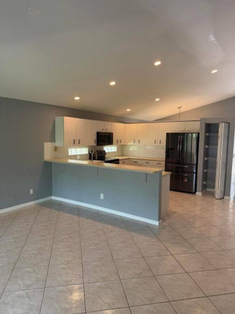 House for rent at 8202 White Rock Circle, Boynton Beach, FL 33436