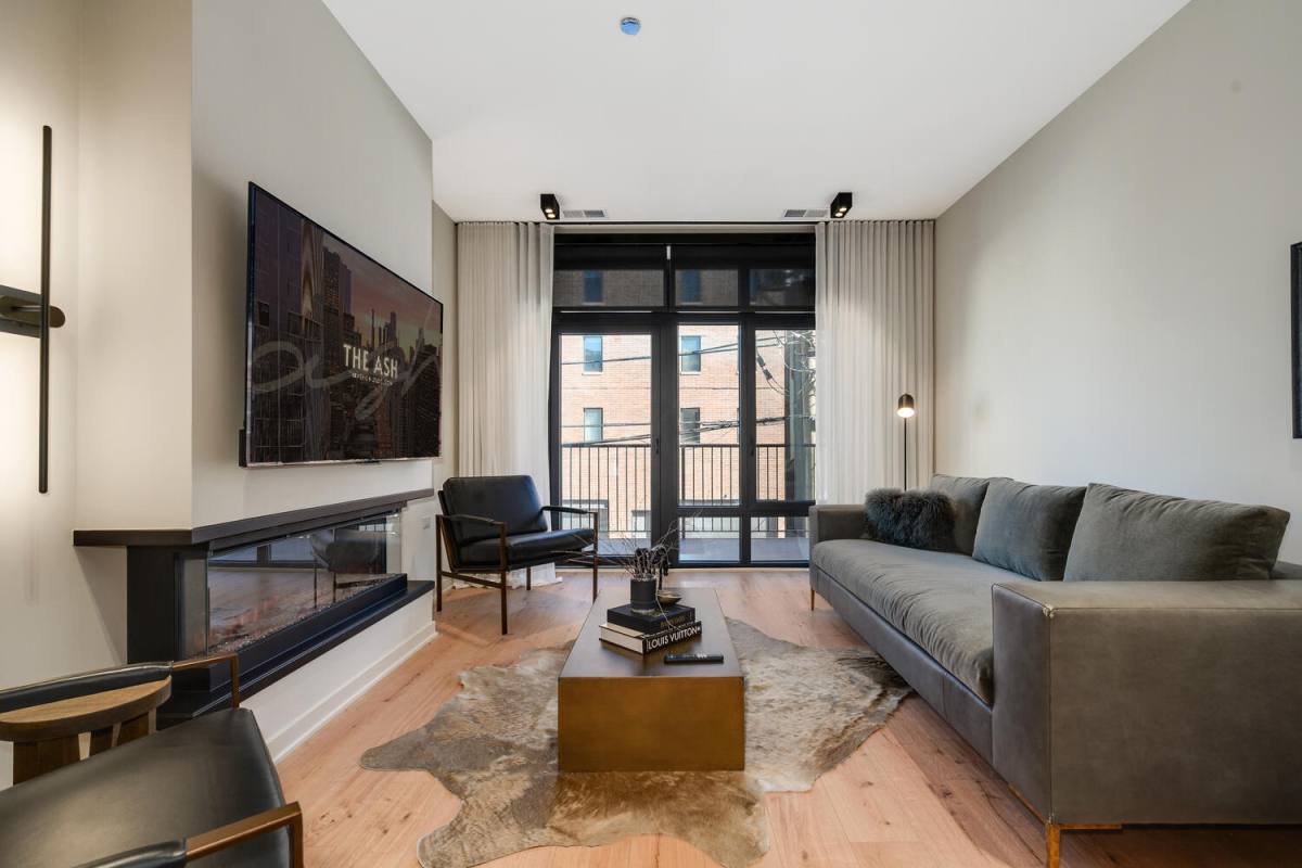 Apartment for rent at 1257 N Ashland Ave, Chicago, IL 60622
