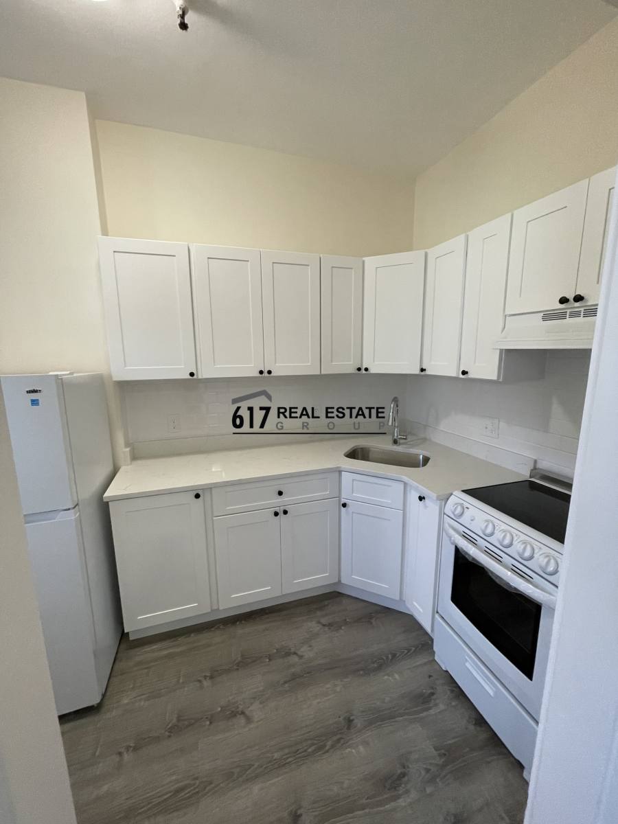 Apartment for rent at 504 Beacon #32, Boston, MA 02115
