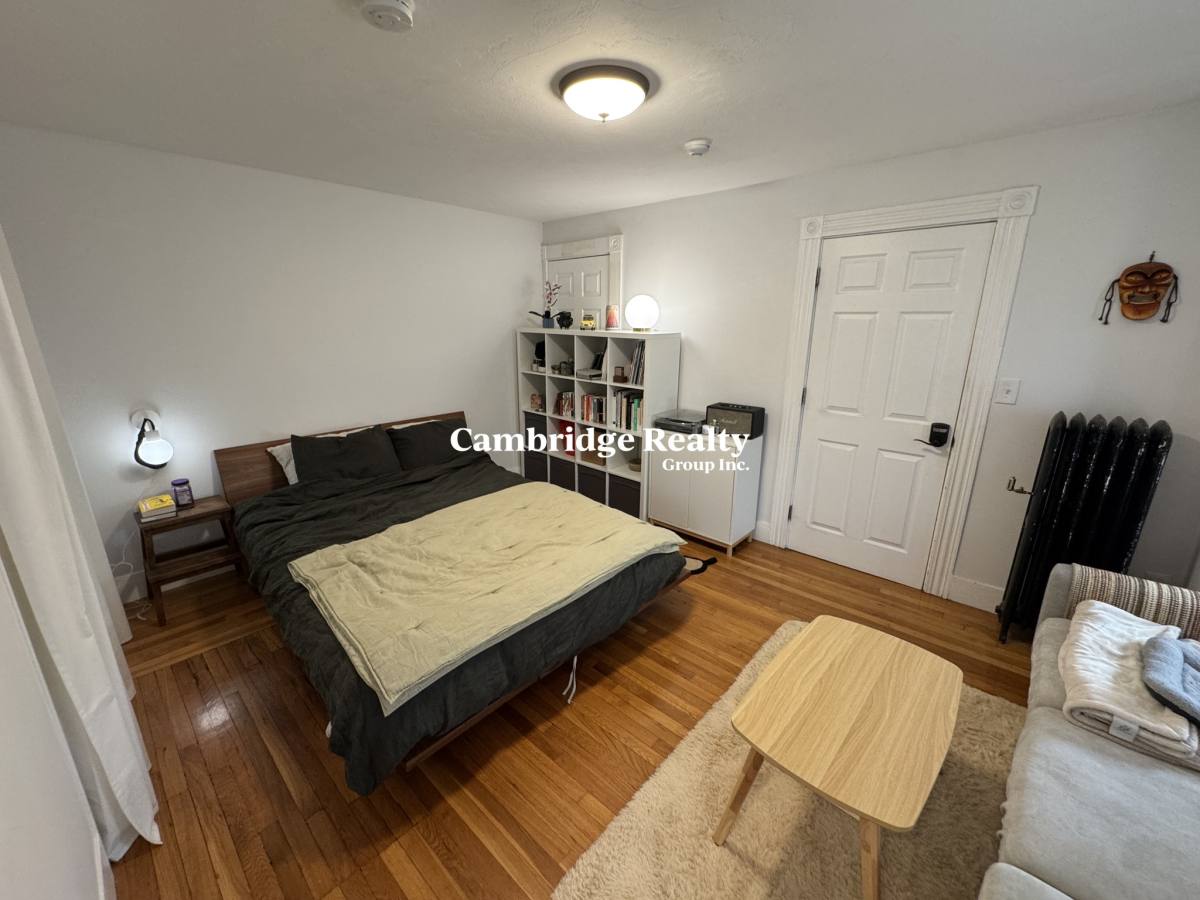 House for rent at 5-7 Blake St, Cambridge, MA 02140