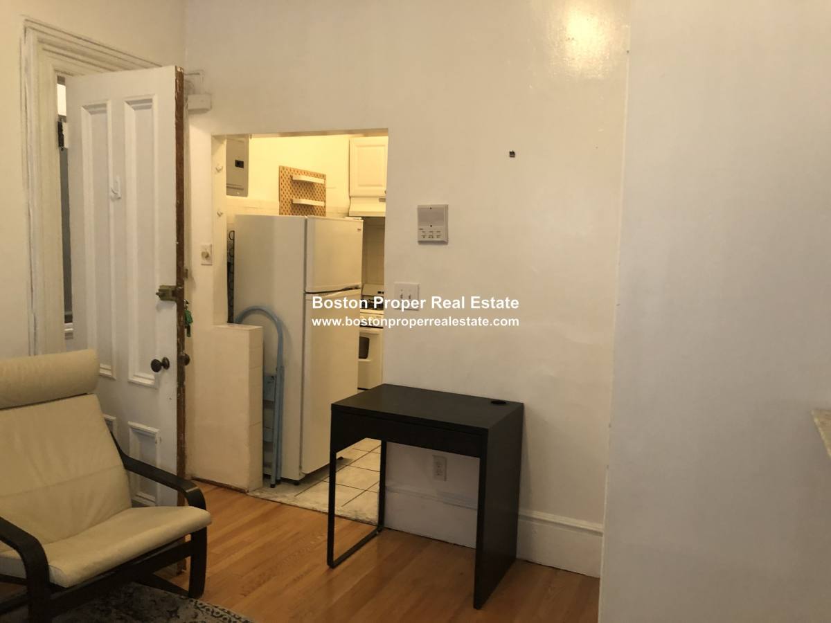 Apartment for rent at 109A Dartmouth #23, Boston, MA 02116