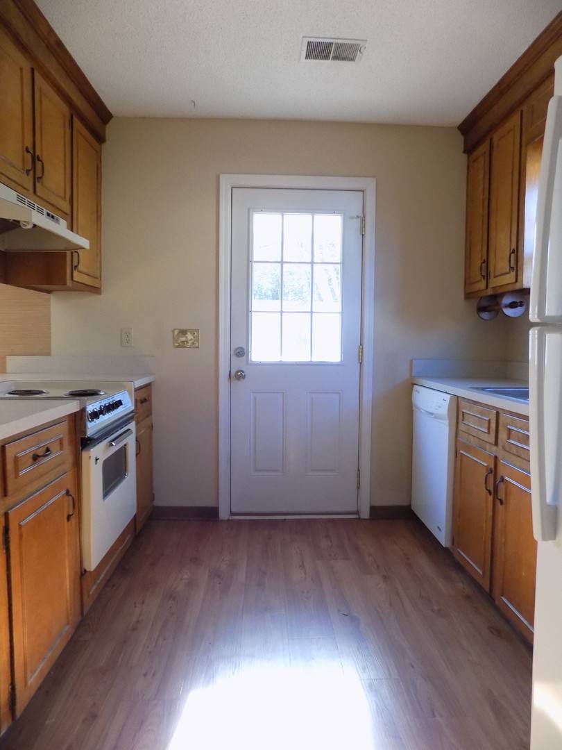 House for rent at 128 Wells Garden Court, Irmo, SC 29063