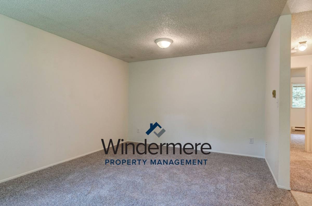Apartment for rent at 4146 Kimberly Way, Oak Harbor, WA 98277