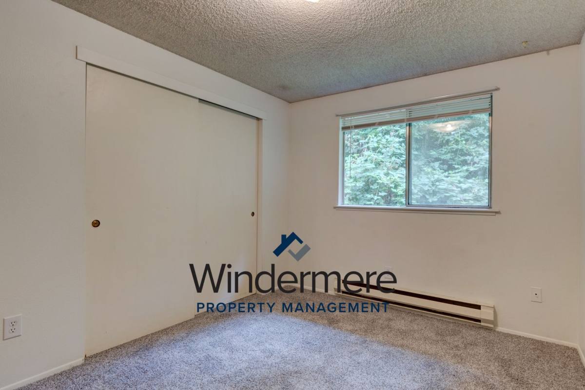 Apartment for rent at 4146 Kimberly Way, Oak Harbor, WA 98277