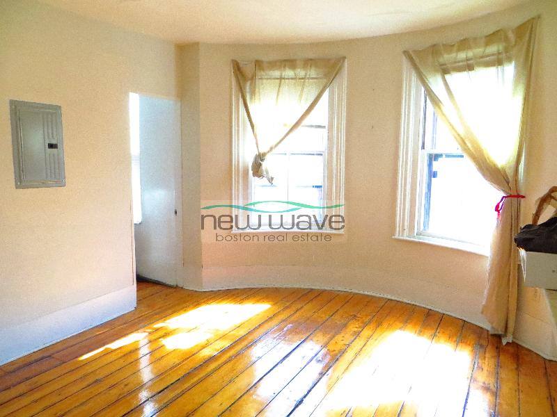 Apartment for rent at 601 Tremont St #4, Boston, MA 02118