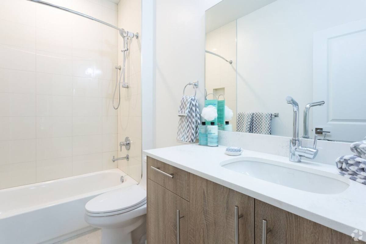 Townhouse for rent at 3884 Melaleuca Lane, Lake Worth, FL 33461