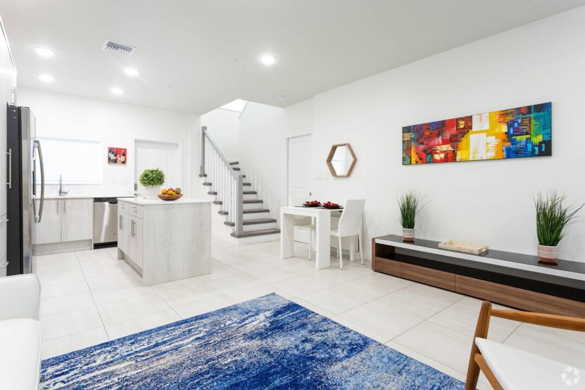 Townhouse for rent at 3884 Melaleuca Lane, Lake Worth, FL 33461