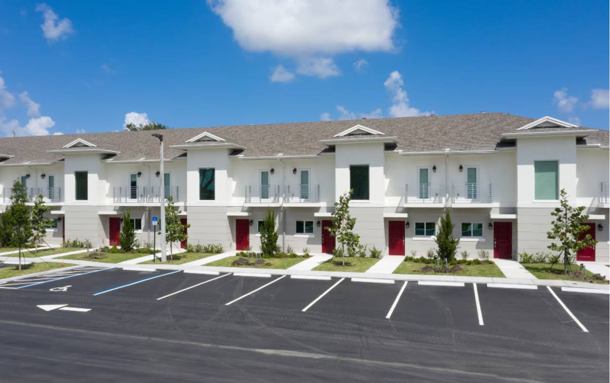Townhouse for rent at 3884 Melaleuca Lane, Lake Worth, FL 33461