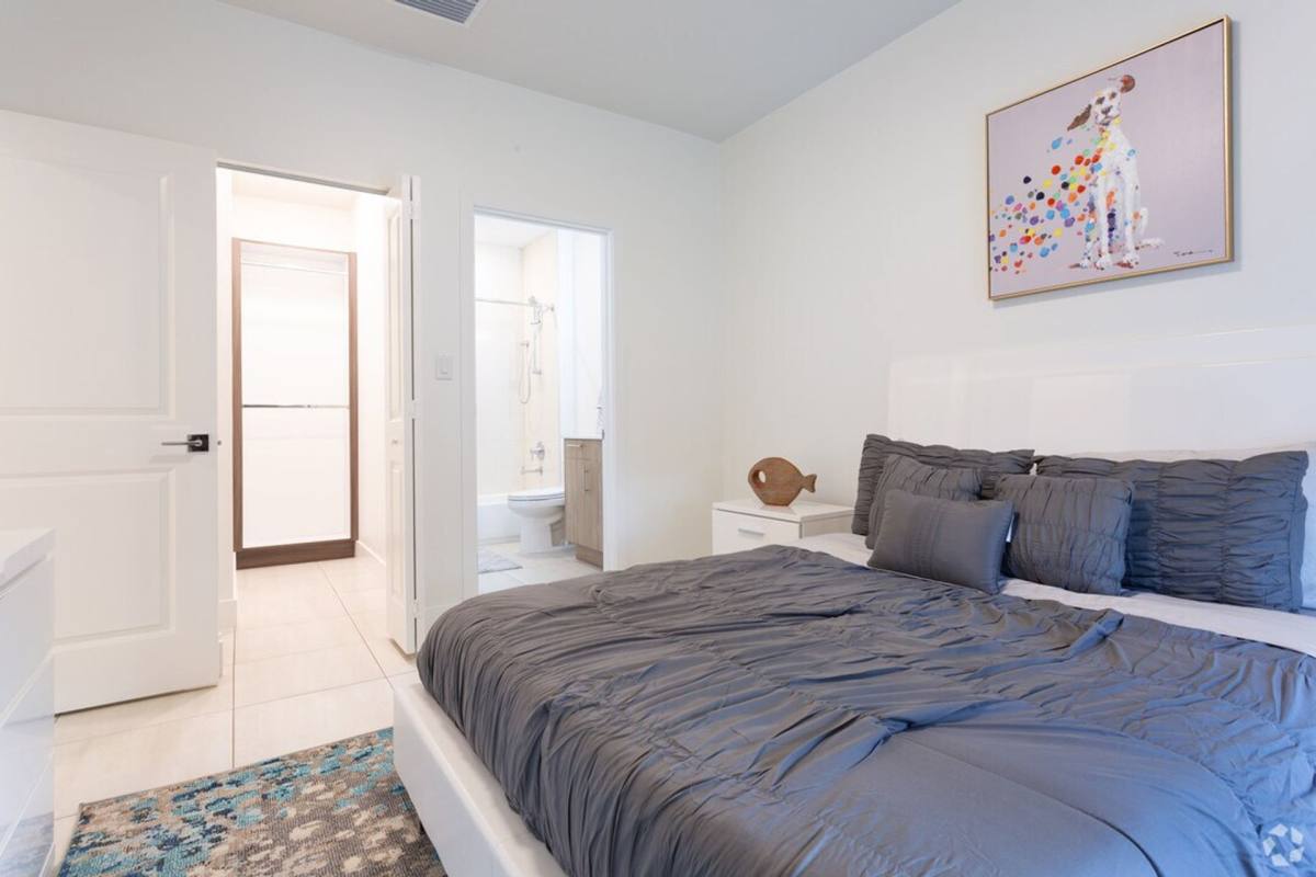 Townhouse for rent at 3884 Melaleuca Lane, Lake Worth, FL 33461