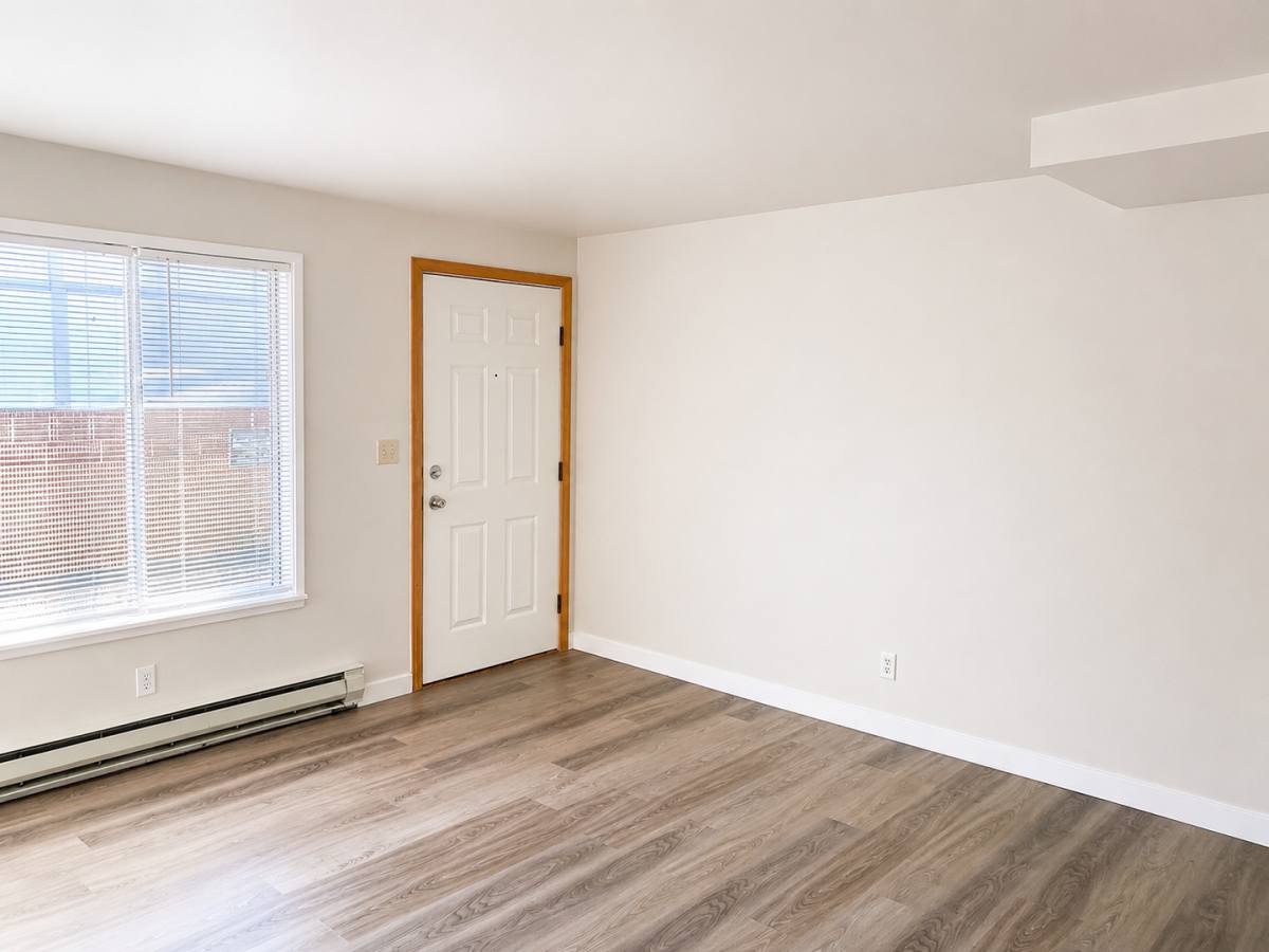 Apartment for rent at 703 Woodford Ave N, Kent, WA 98031