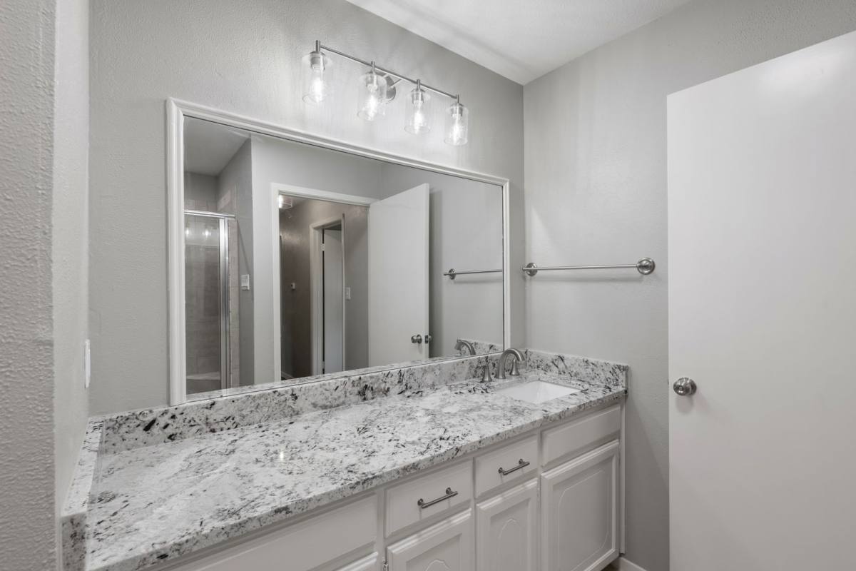 House for rent at 6540 Victoria Ave, North Richland Hills, TX 76180