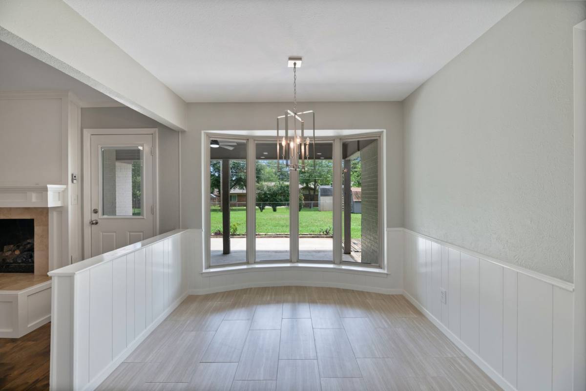 House for rent at 6540 Victoria Ave, North Richland Hills, TX 76180