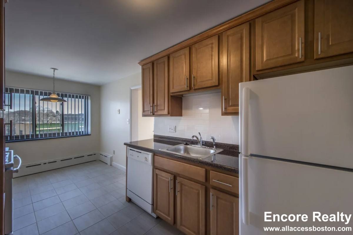 Apartment for rent at 898 Massachusetts Ave #24, Arlington, MA 02474