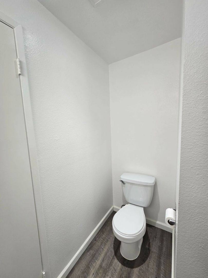 Apartment for rent at 9415 43rd St Court W, Tacoma, WA 98466