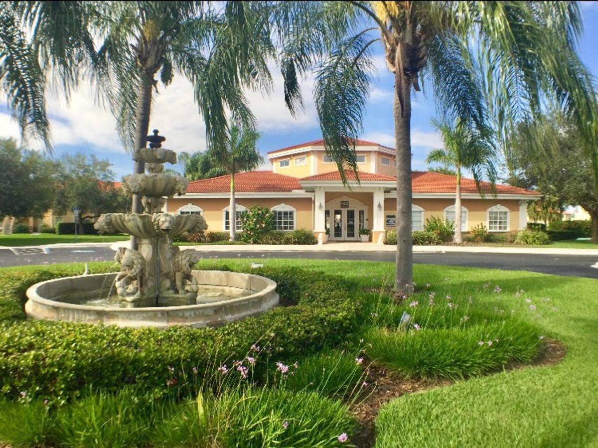 Condo for rent at 1195 Villagio Circle, Sarasota, FL 34237