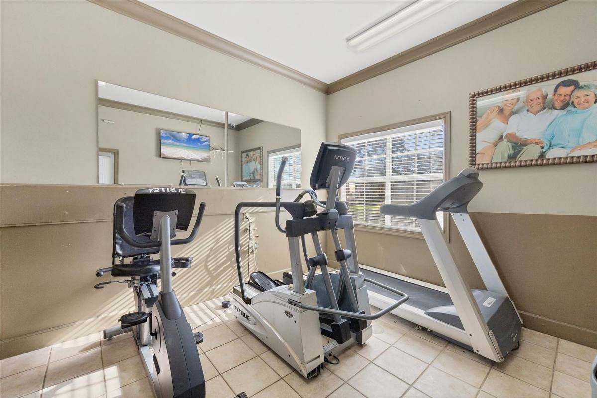 Condo for rent at 1195 Villagio Circle, Sarasota, FL 34237
