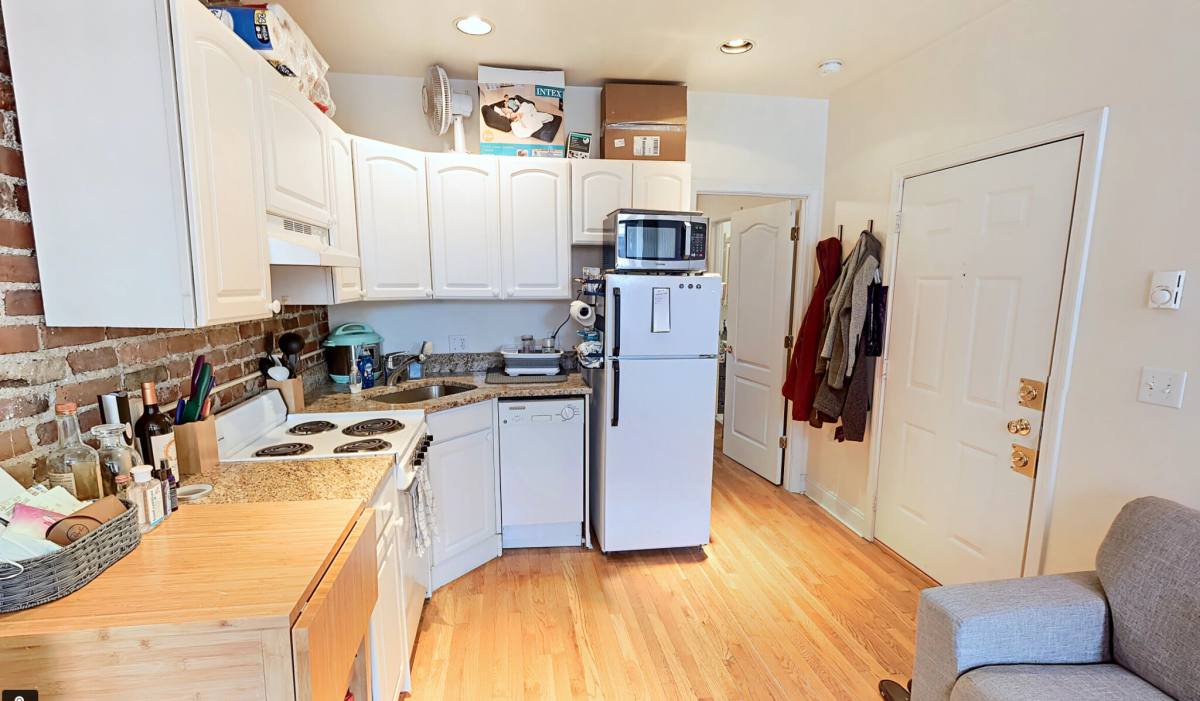 Apartment for rent at 91 Prince St #12, Boston, MA 02113