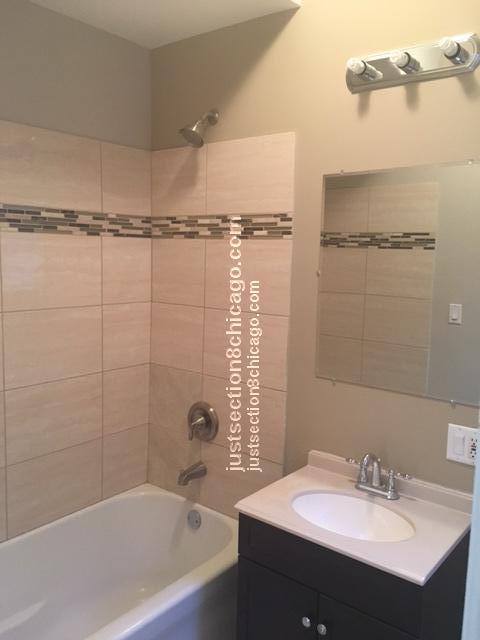 Apartment for rent at 5335 W Race #1, Chicago, IL 60644