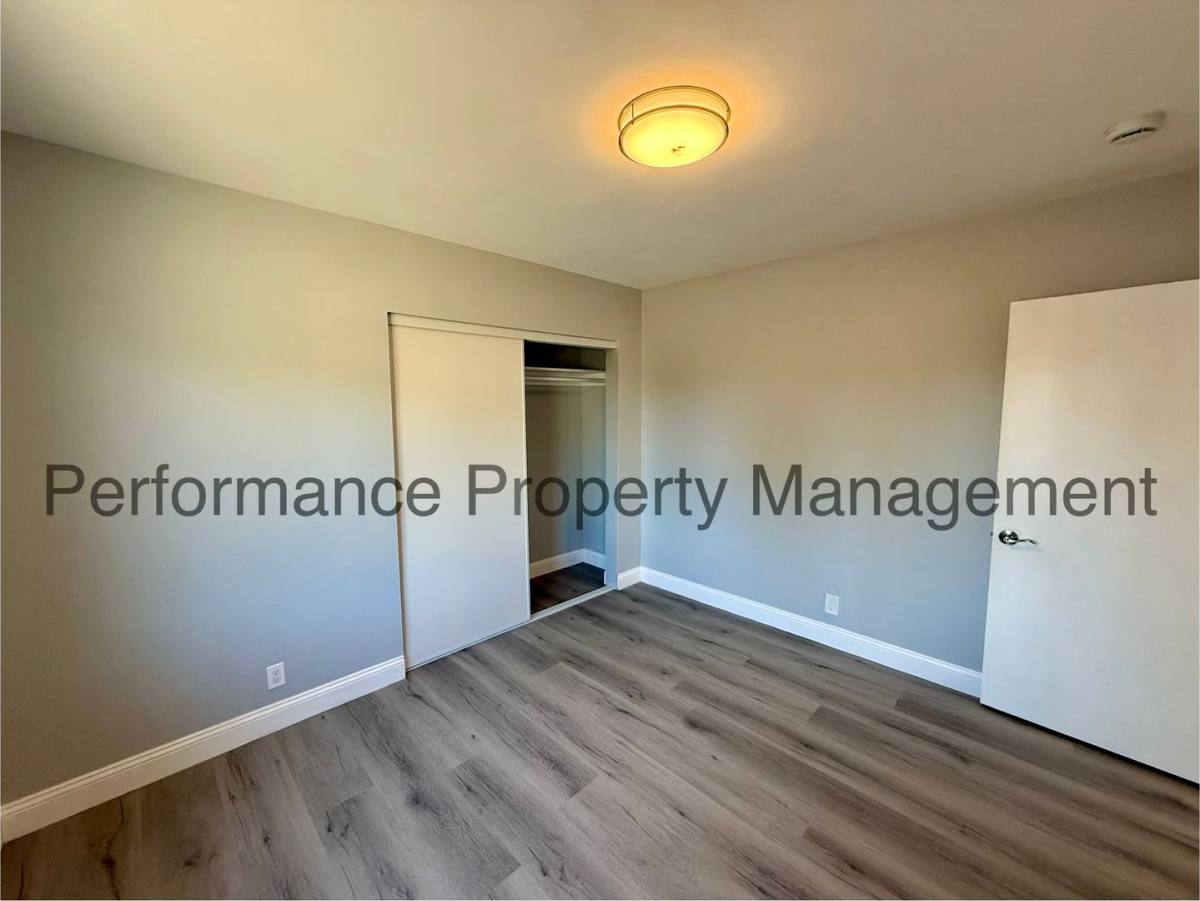 Apartment for rent at 3720 Apache Ave, Bakersfield, CA 93309