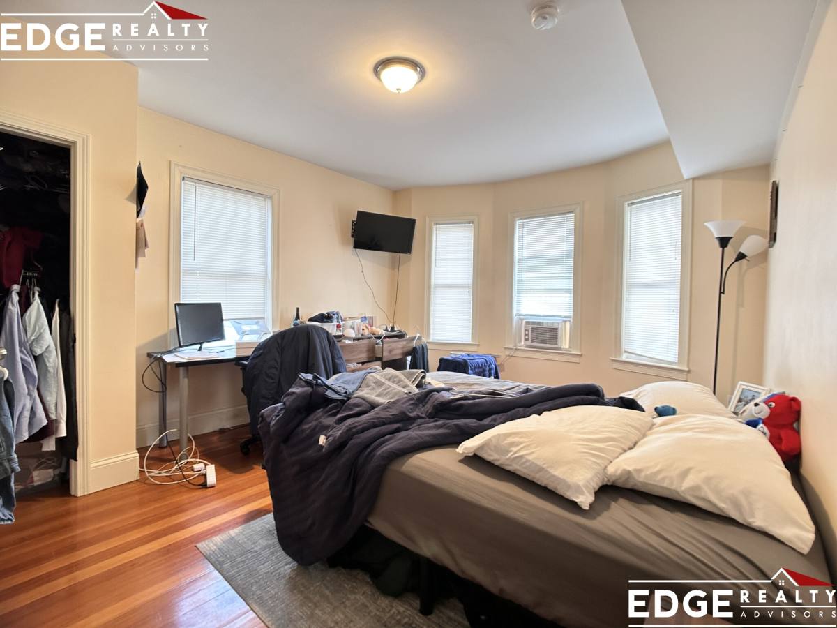 Apartment for rent at 74 Brooks St #2, Brighton, MA 02135