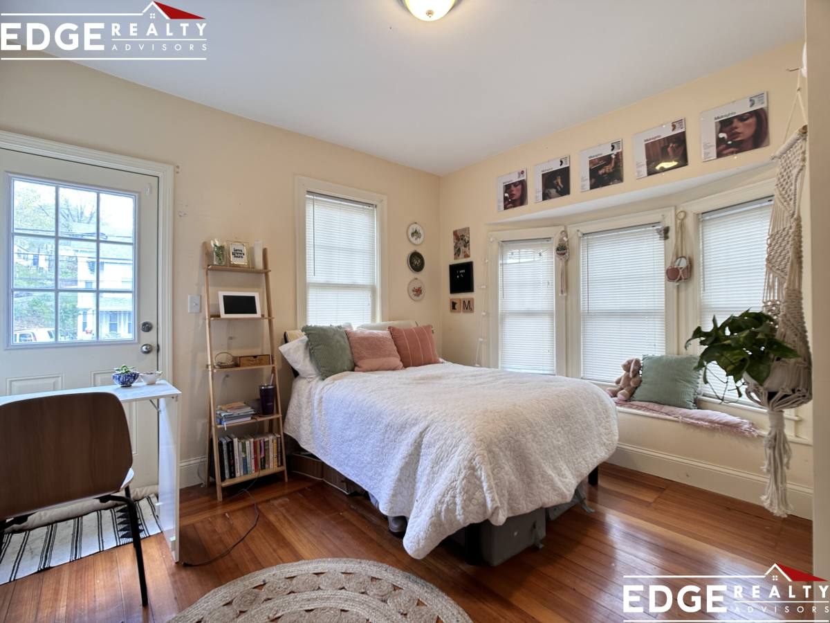 Apartment for rent at 74 Brooks St #2, Brighton, MA 02135