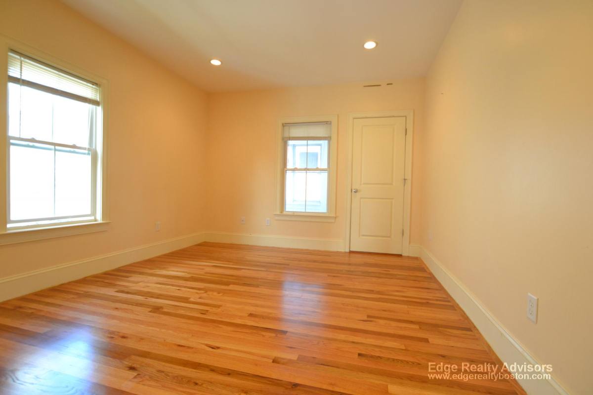 Apartment for rent at 25 Lothrop St #2, Brighton, MA 02135