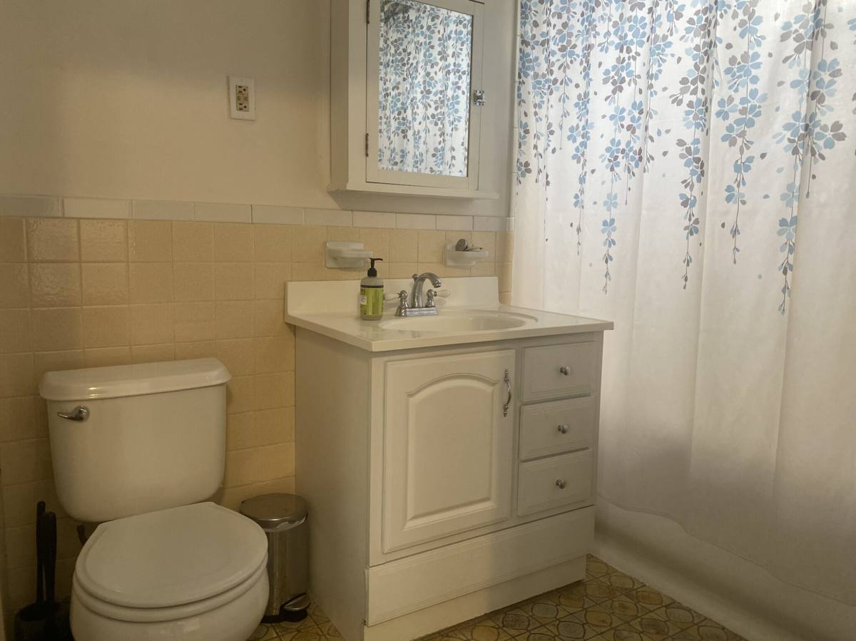 Apartment for rent at 464 Commonwealth Ave #34, Boston, MA 02116