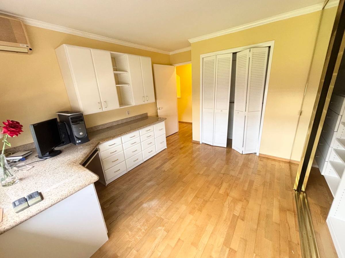 Townhouse for rent at 1649 Waikahalulu Lane, Honolulu, HI 96817