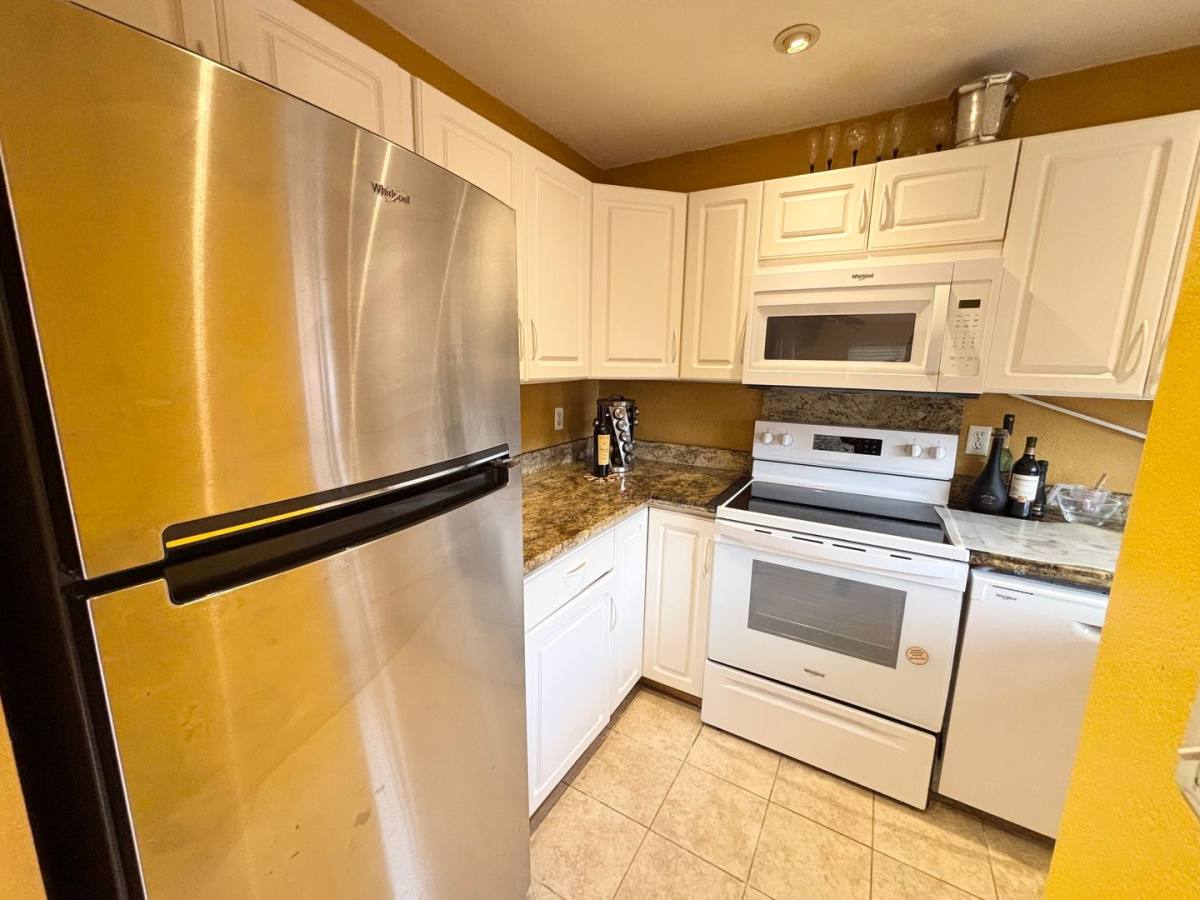 Townhouse for rent at 1649 Waikahalulu Lane, Honolulu, HI 96817