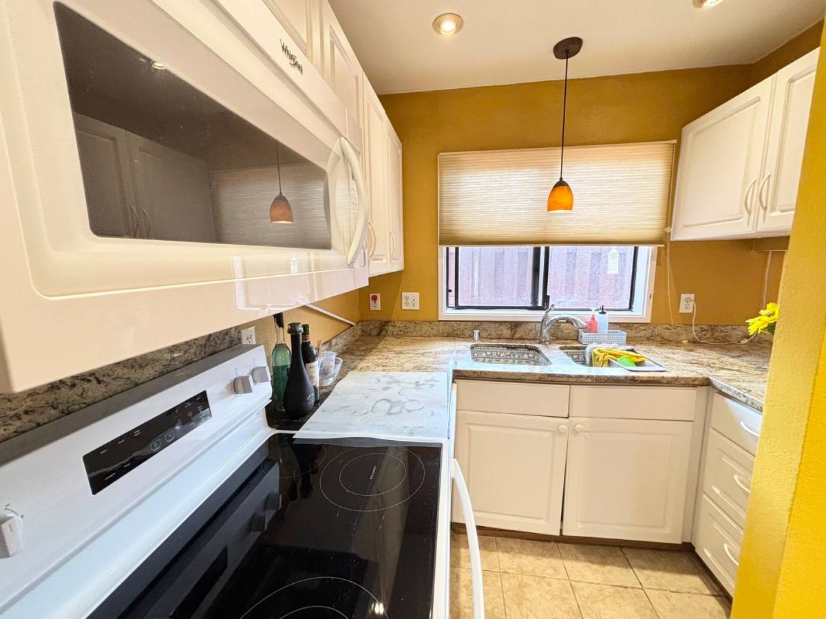 Townhouse for rent at 1649 Waikahalulu Lane, Honolulu, HI 96817