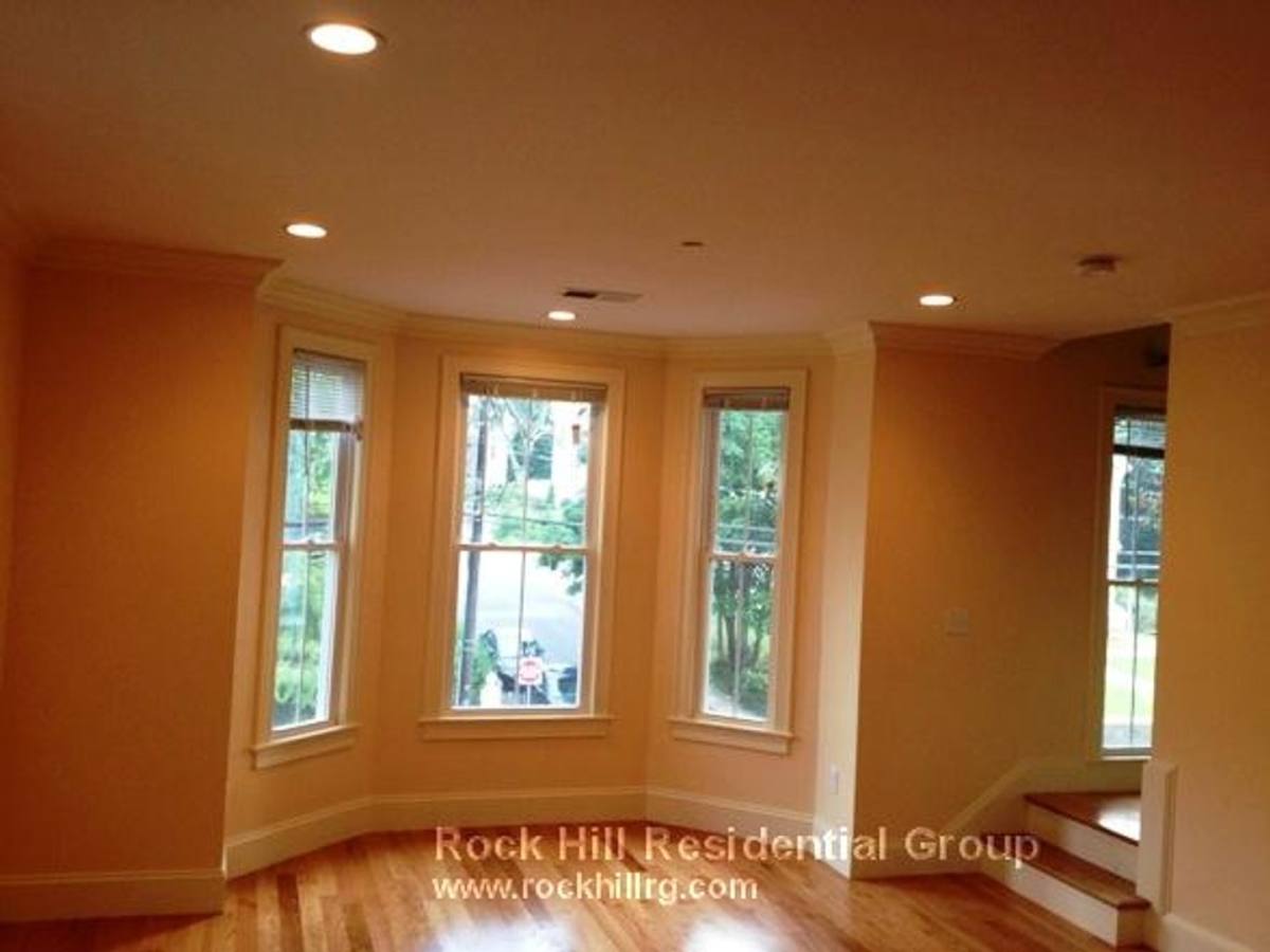 House for rent at 9 Sparhawk St #3, Brighton, MA 02135