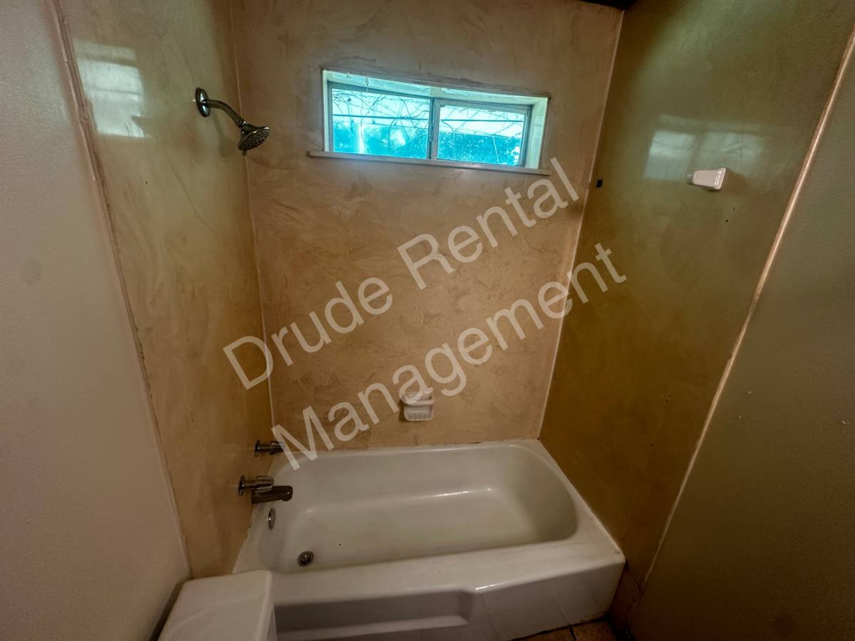 Apartment for rent at 42219 W Yellow Water Rd, Hammond, LA 70403