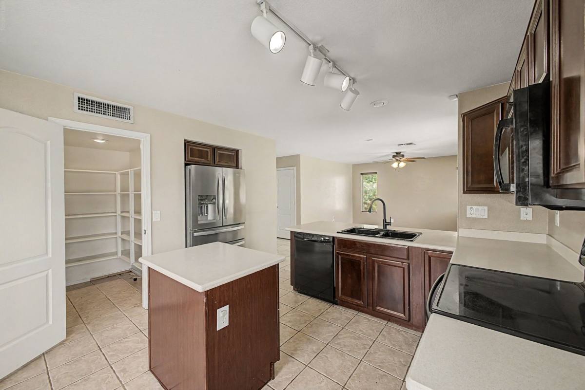 House for rent at 4809 W Valencia Dr, Laveen, AZ 85339
