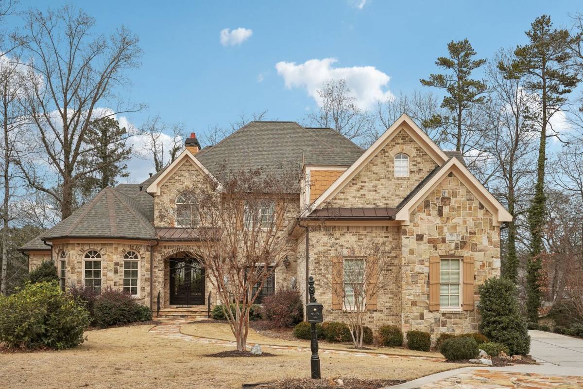 House for rent at 343 Summer Garden Dr, Marietta, GA 30064