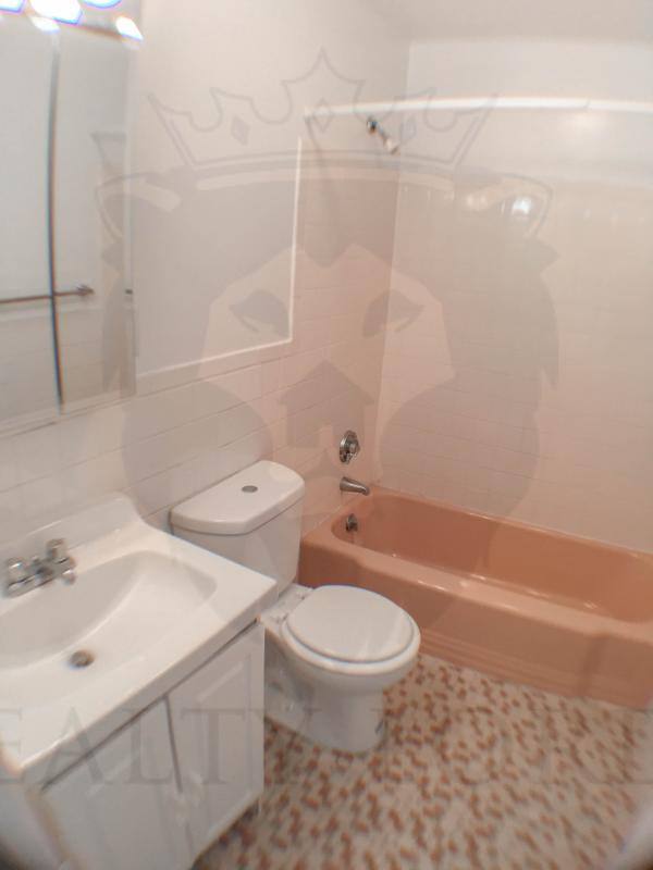Apartment for rent at 1539 Beacon St #11, Brookline, MA 02446