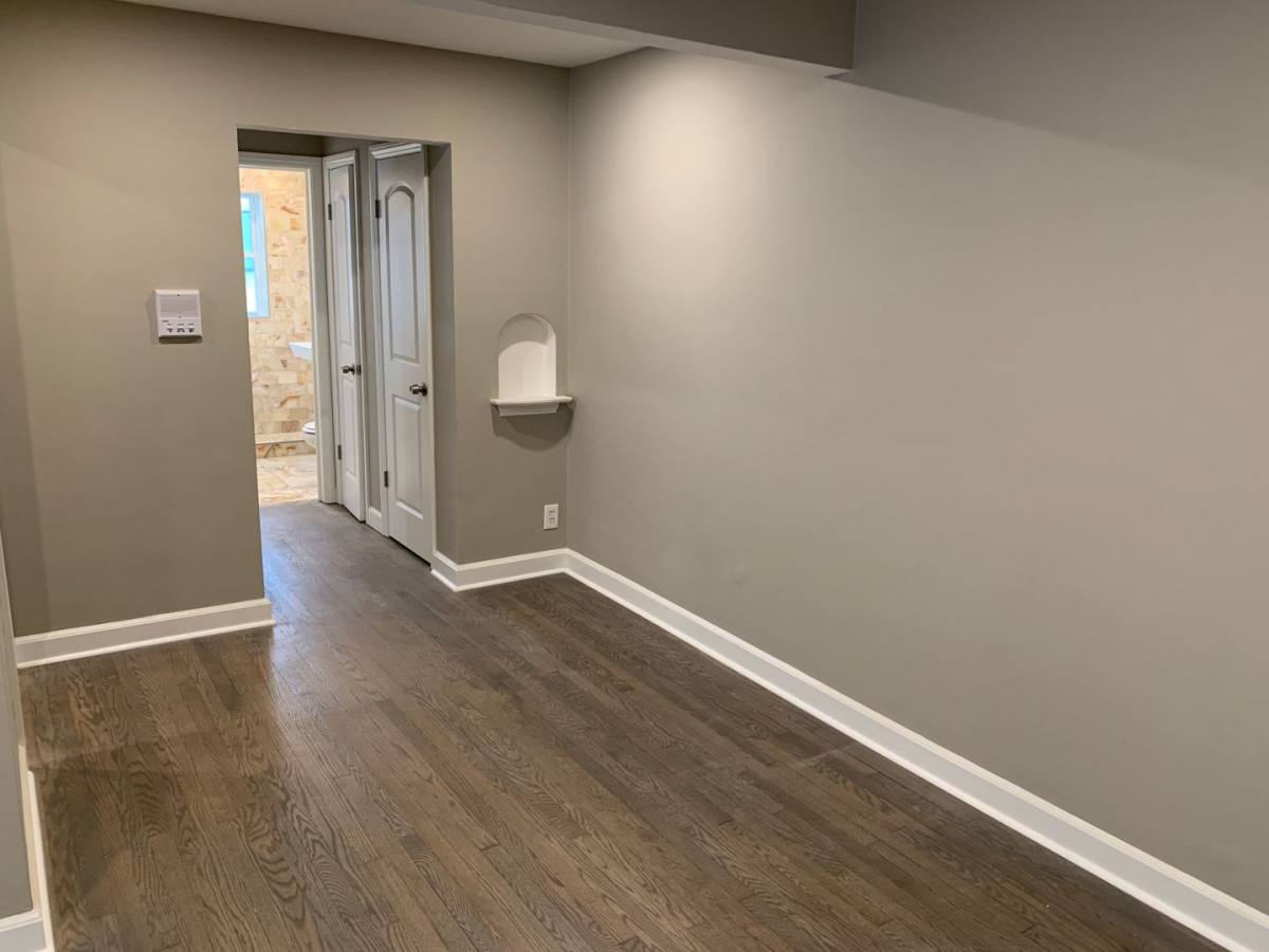 Apartment for rent at 1550-52 E Capitol Dr, Milwaukee, WI 53211