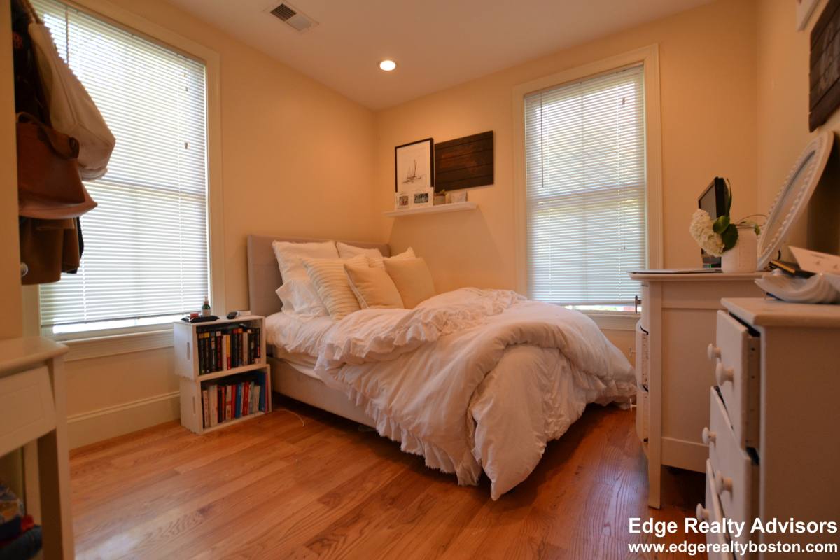 Apartment for rent at 11 Sparhawk St #4, Brighton, MA 02135